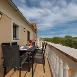 Ljubi Apartamento Sveti Anton (Krk)