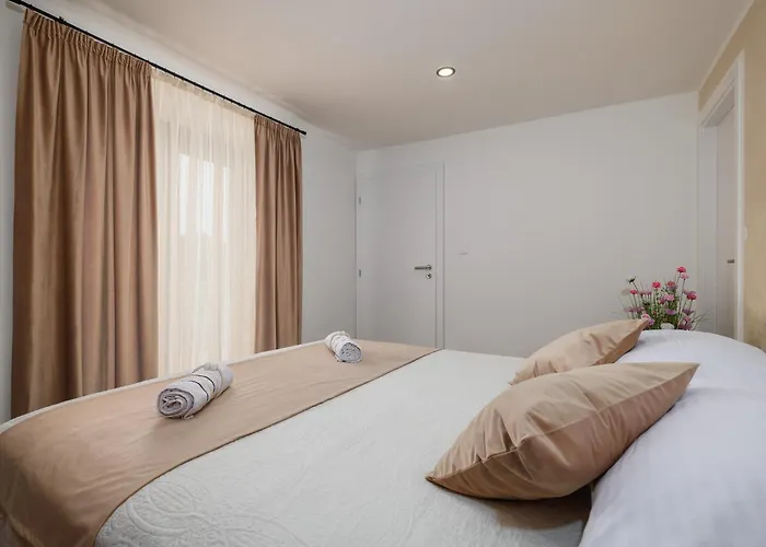 Ljubi Διαμέρισμα Sveti Anton (Krk)